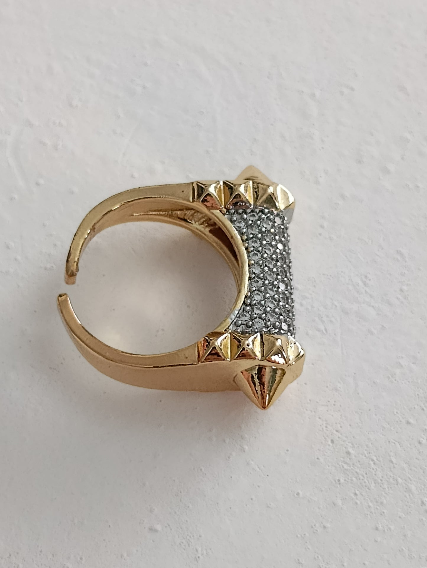 Shadive Spike Luxe Yüzük