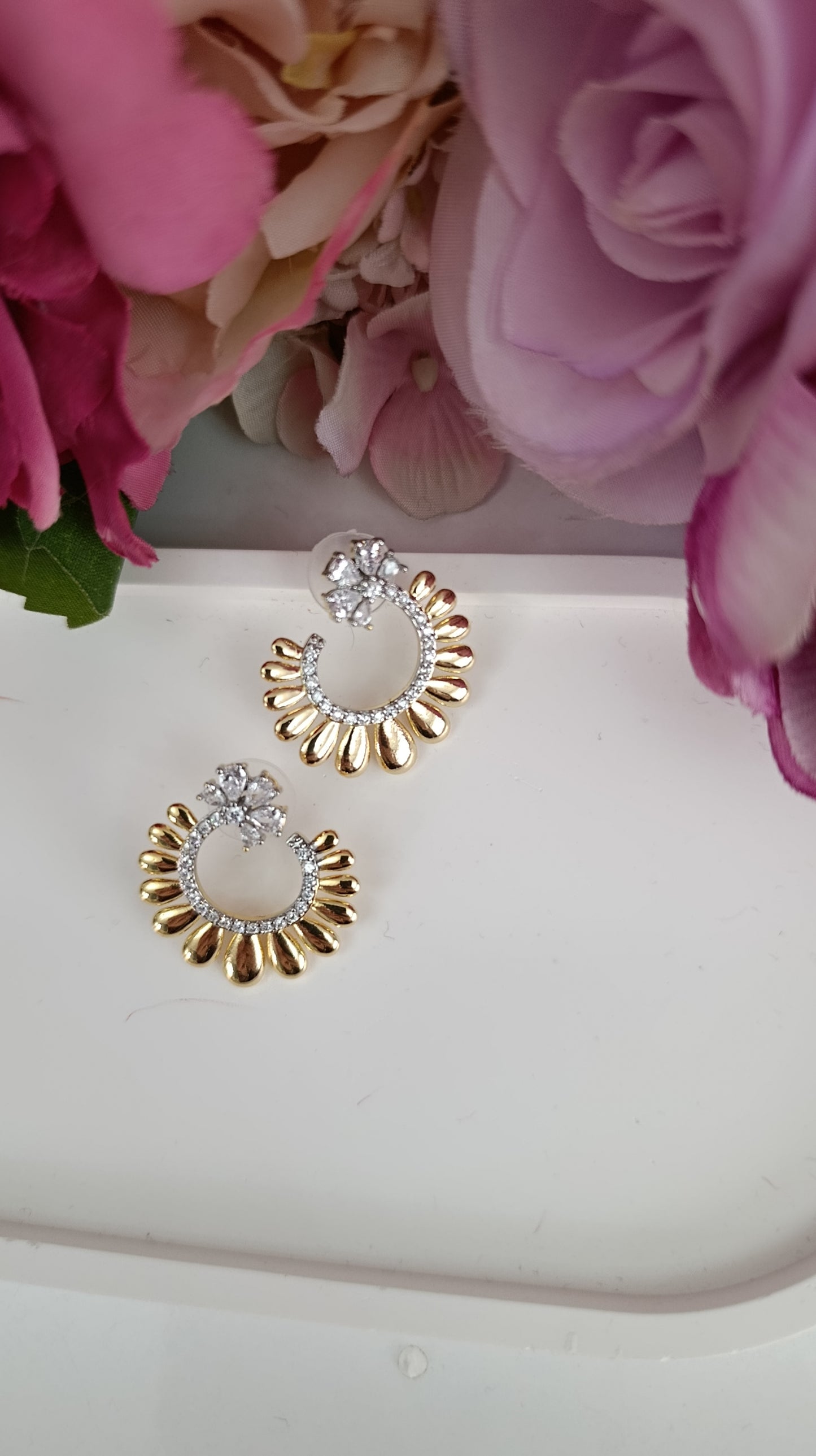 Shadiva Radiant Halo Küpe