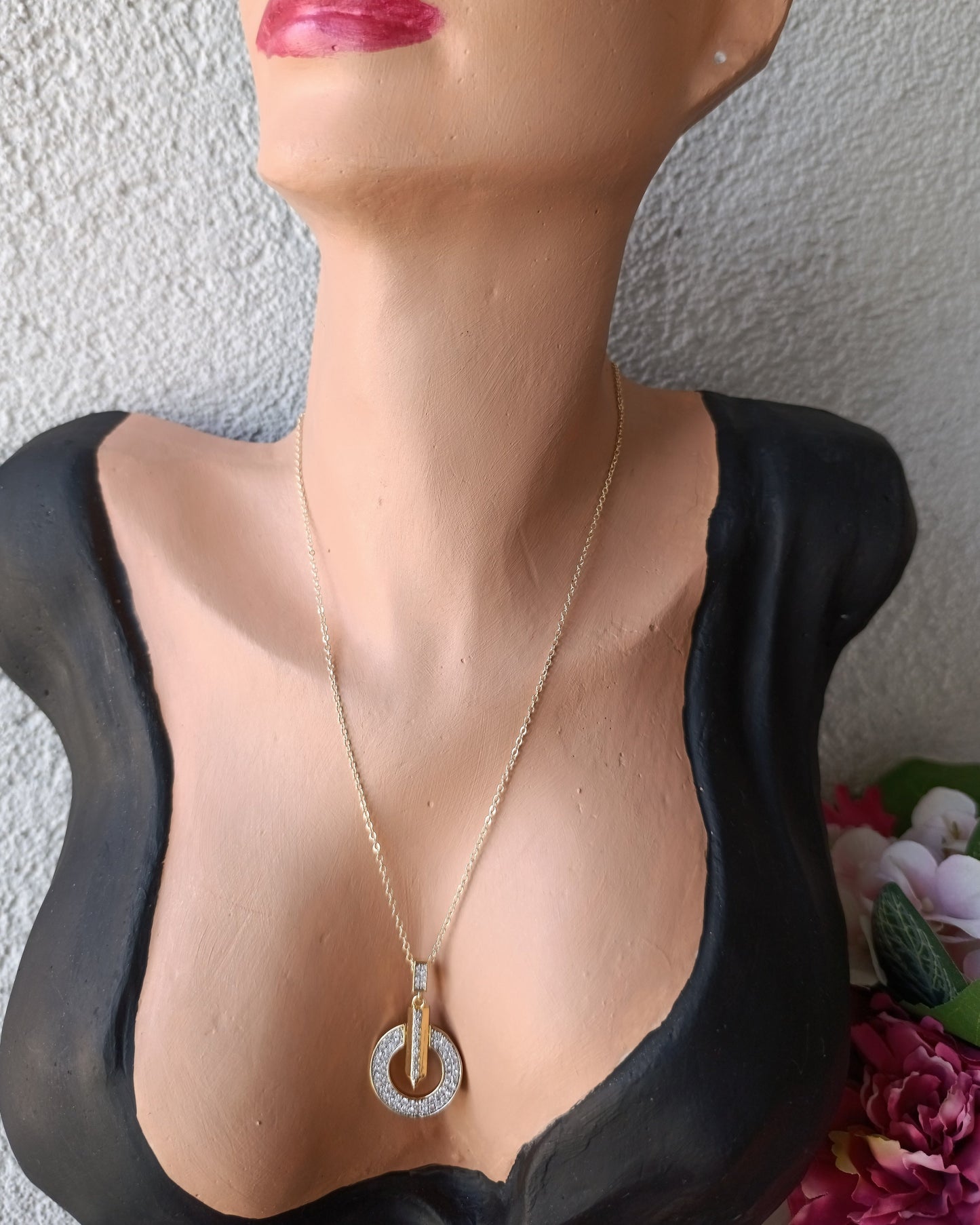 Shadiva Gold Silver Taşlı Dairesel Kolye