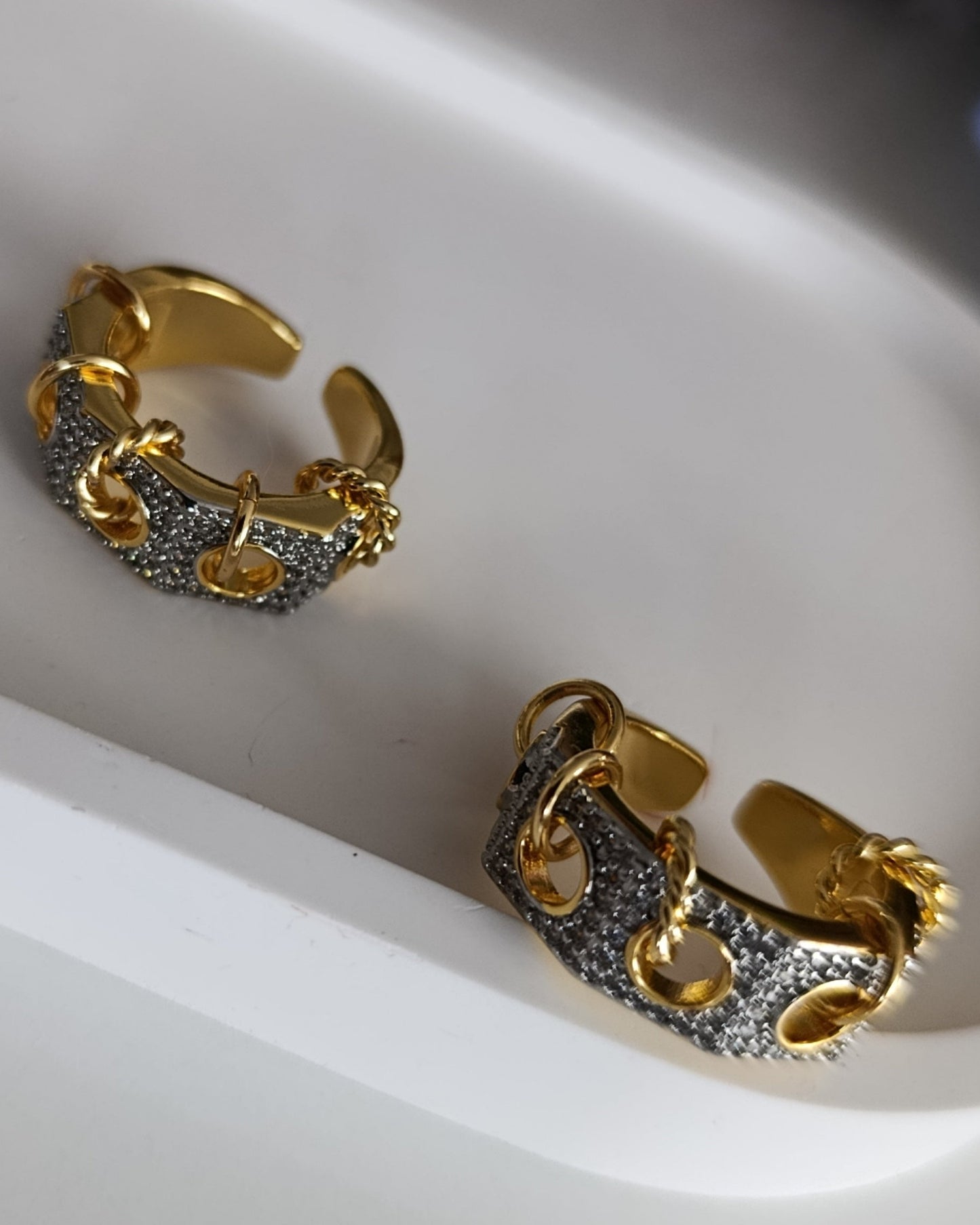 Shadiva Gold Silver Zirkon Taşlı Halka Detay Yüzük