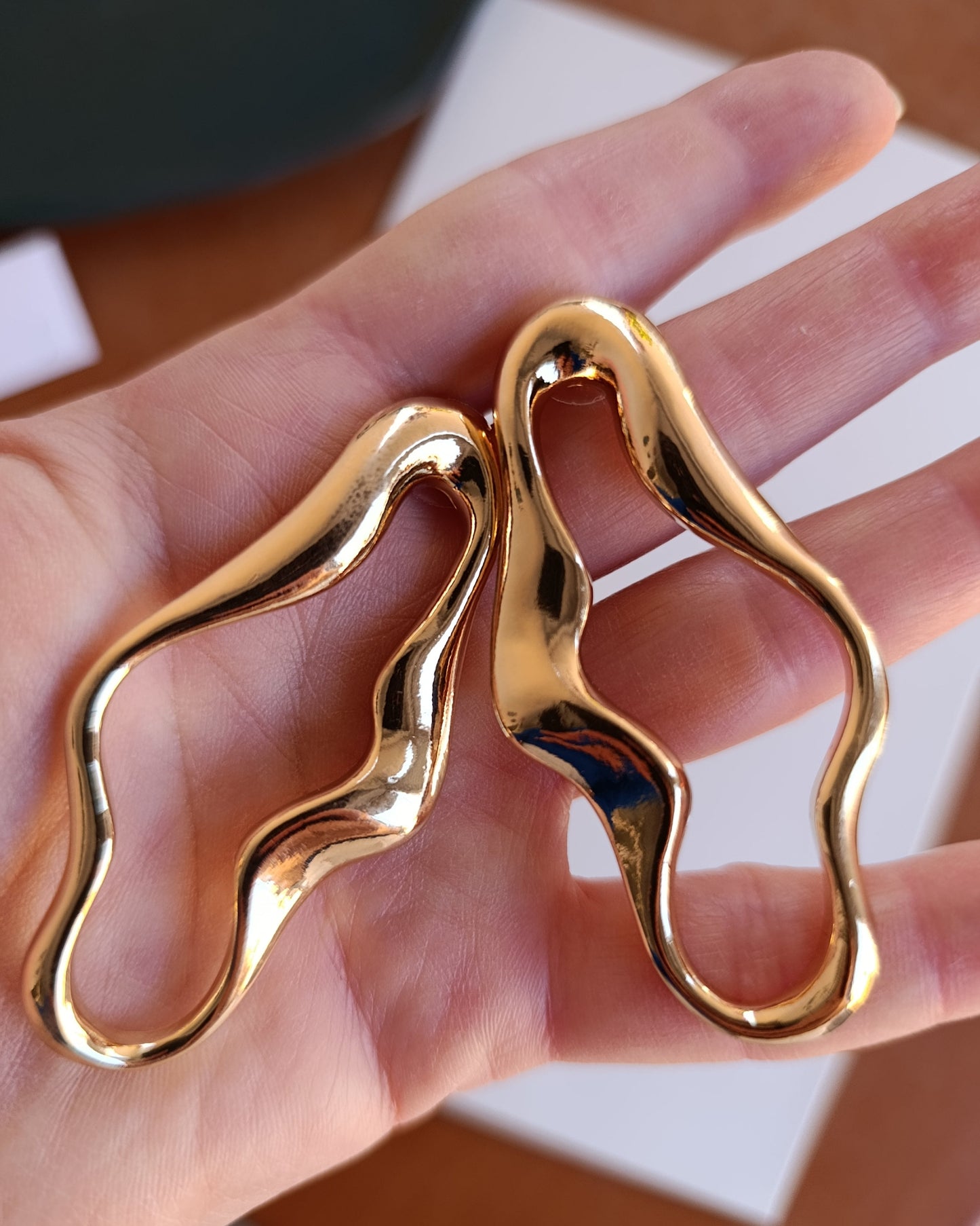 Shadiva Çelik Gold Küpe