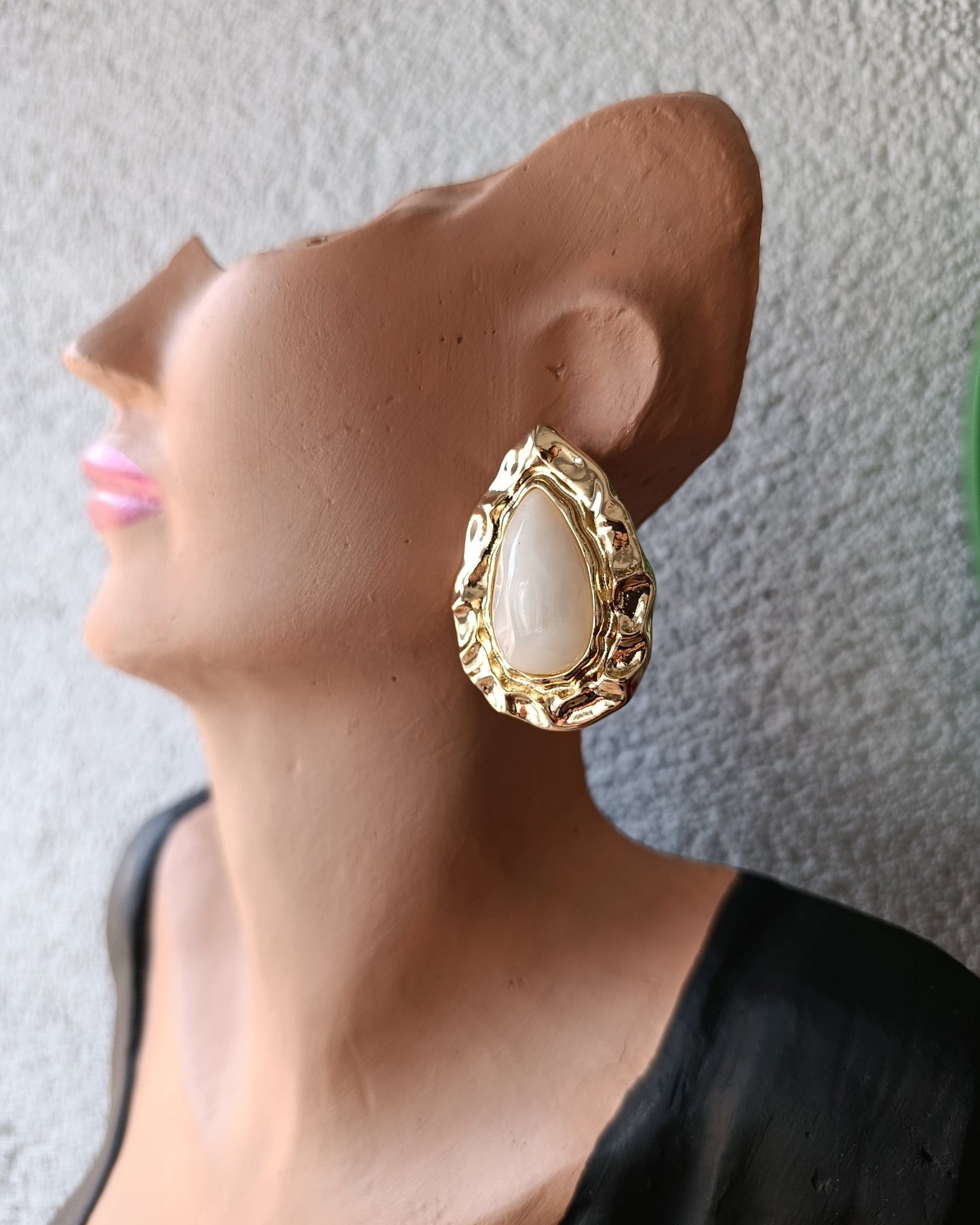 Shadiva Zra Model Sedef Taşlı Gold Küpe