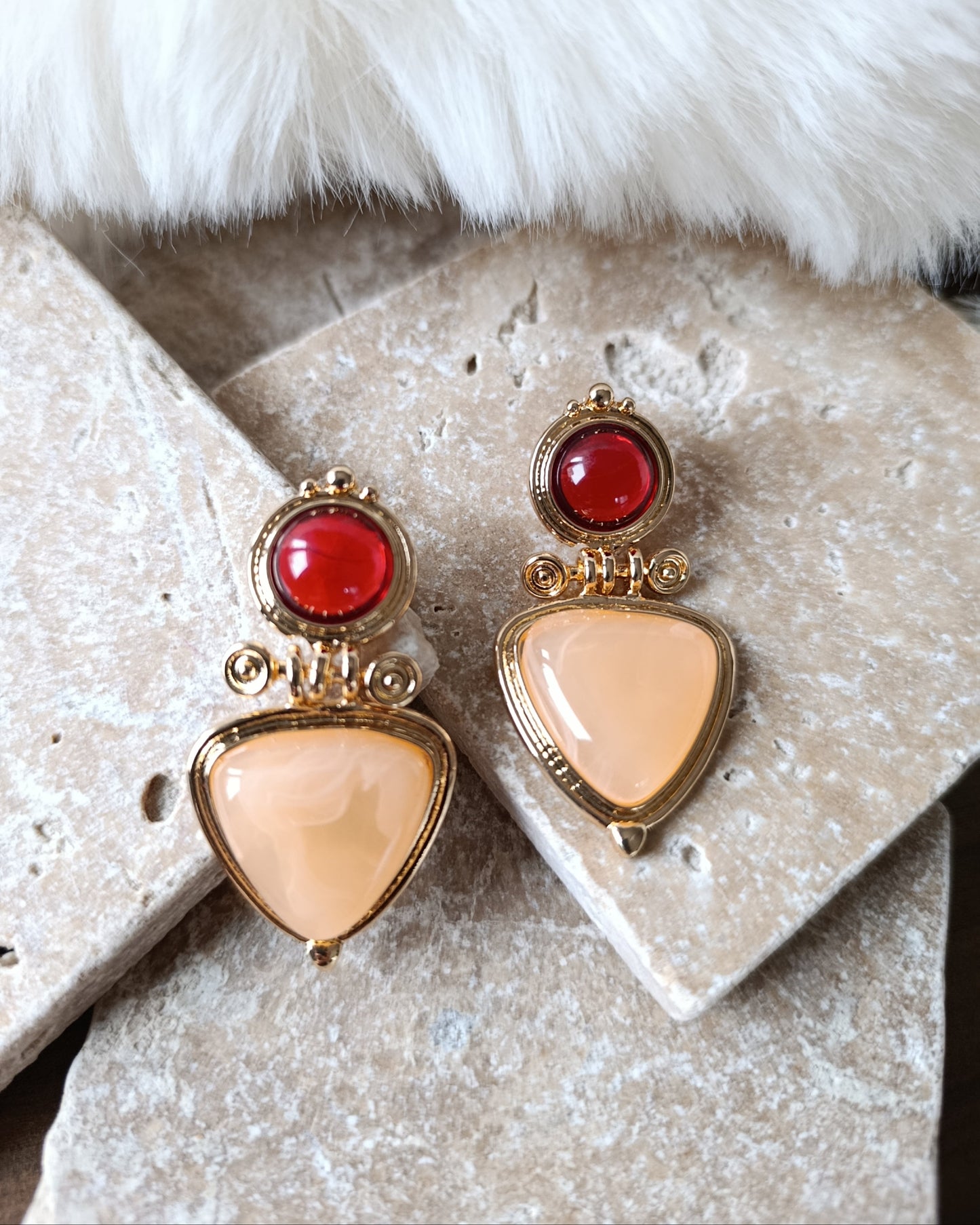 Shadiva Özel Seri Kemik Detay Marka Model Pudra Abiye Küpe