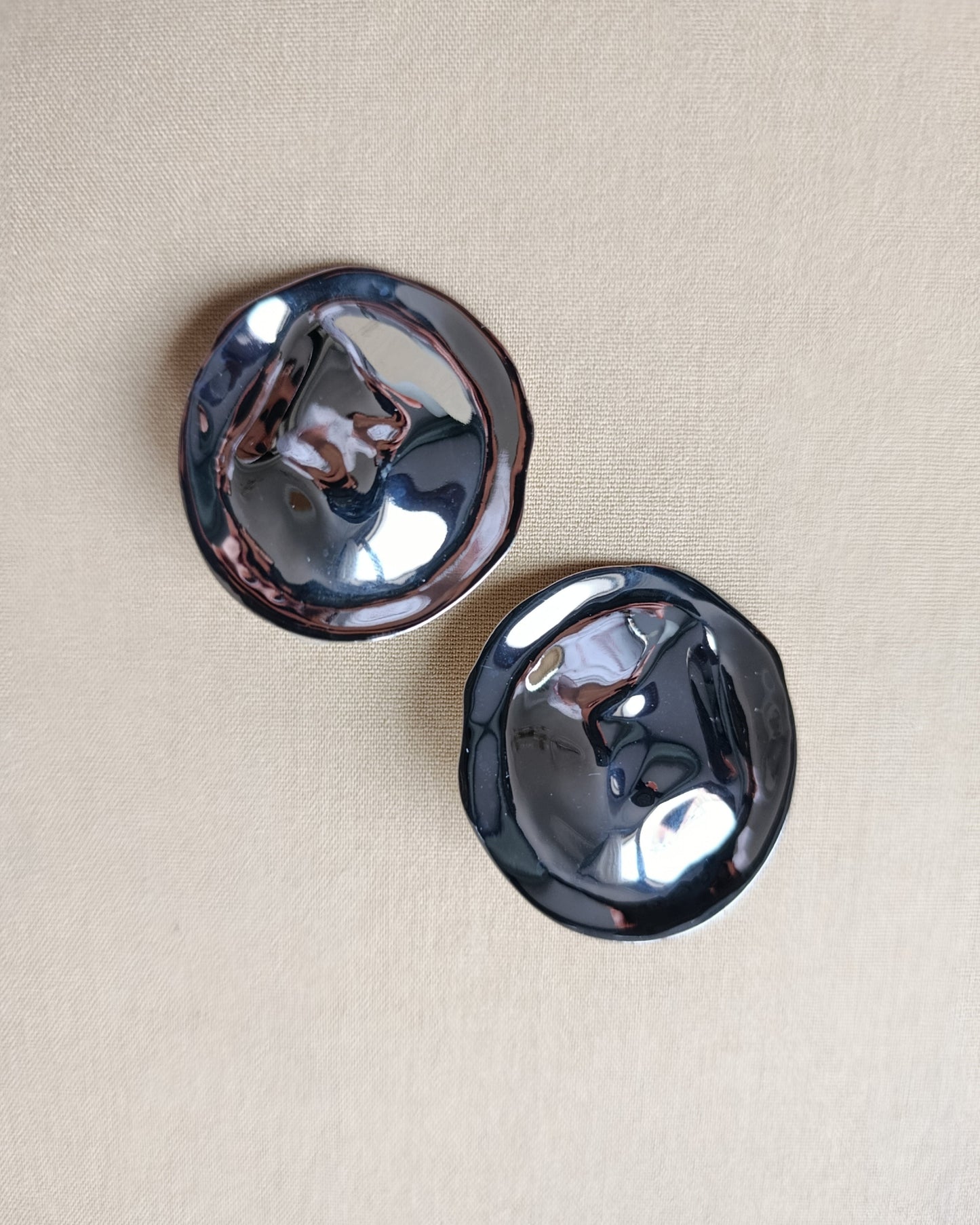 Shadiva Marka Model Silver Yuvarlak Metal Küpe