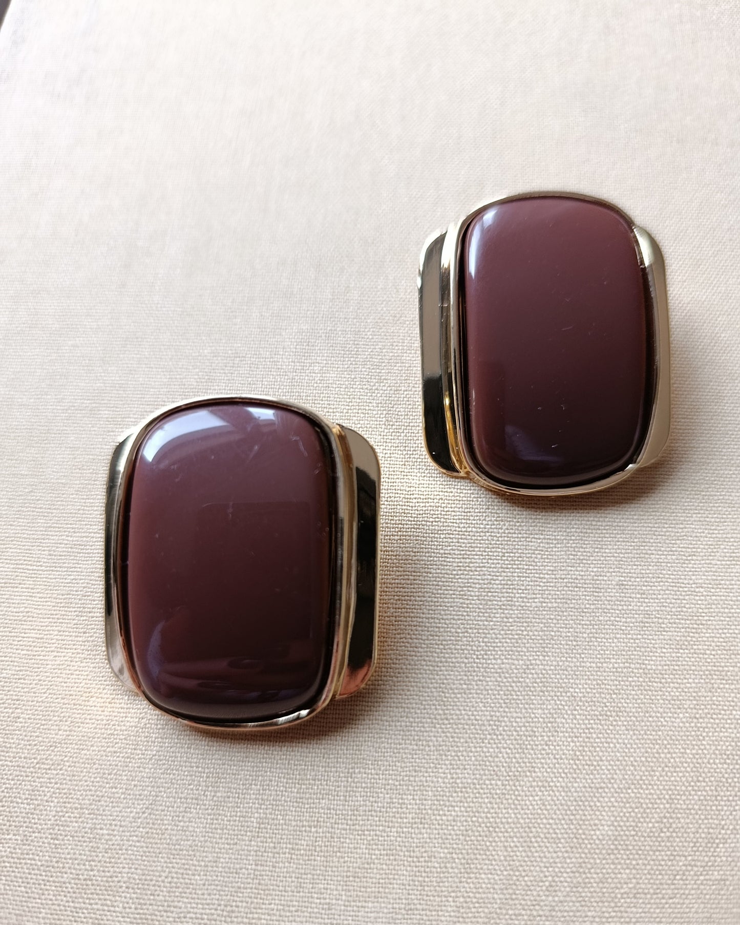 Shadiva Marka Model Kahve Detay Gold Form Küpe