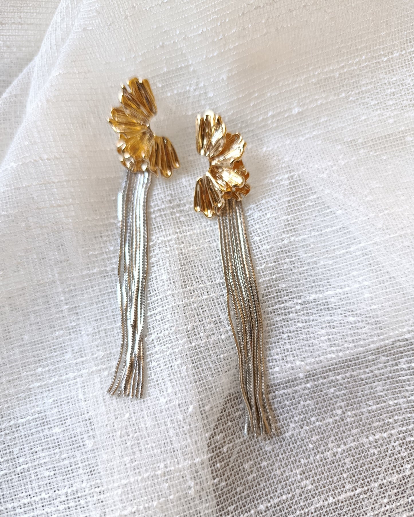 Shadiva Marka Model Gold Silver Sallantılı Küpe