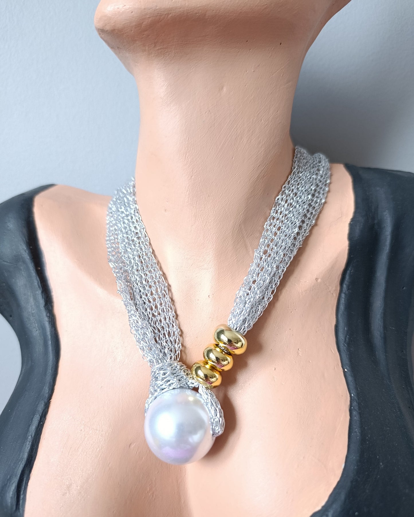 Shadiva Marka Model İnci Taşlı Sİlver Örme Kolye