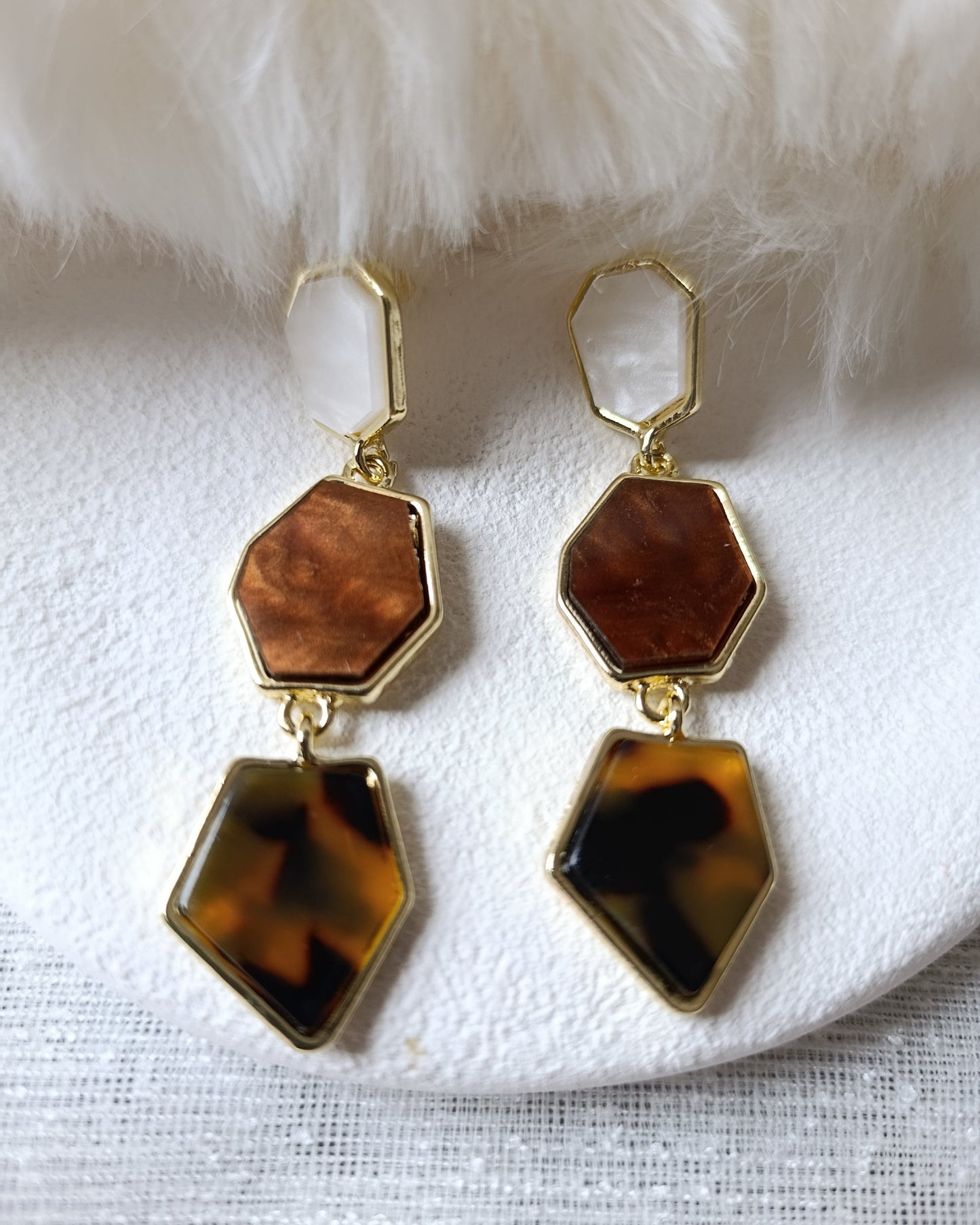 Shadiva Renkli Sallantılı Leopar Kahve Küpe Model