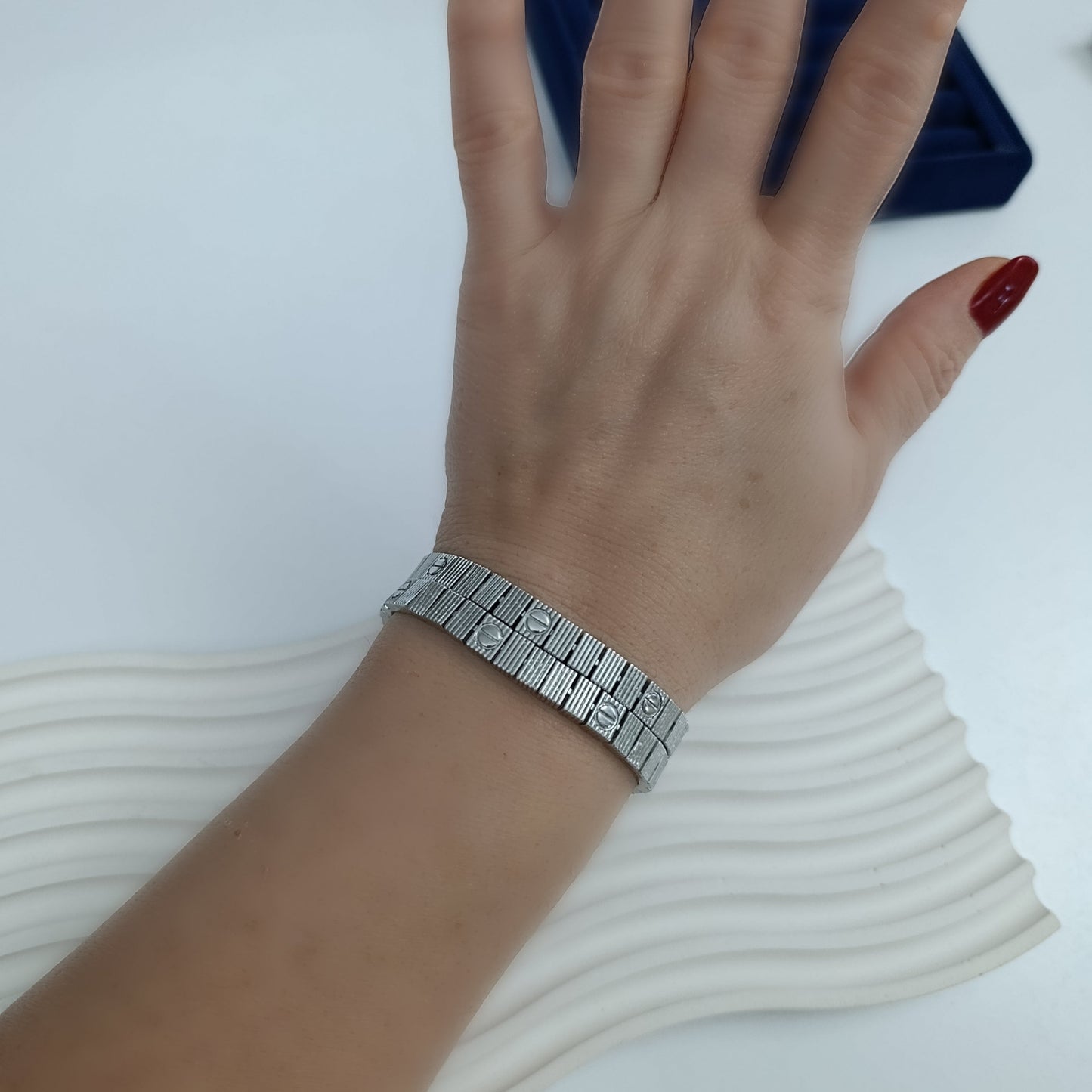 Shadiva Marka Model Özel Seri Silver Bileklik