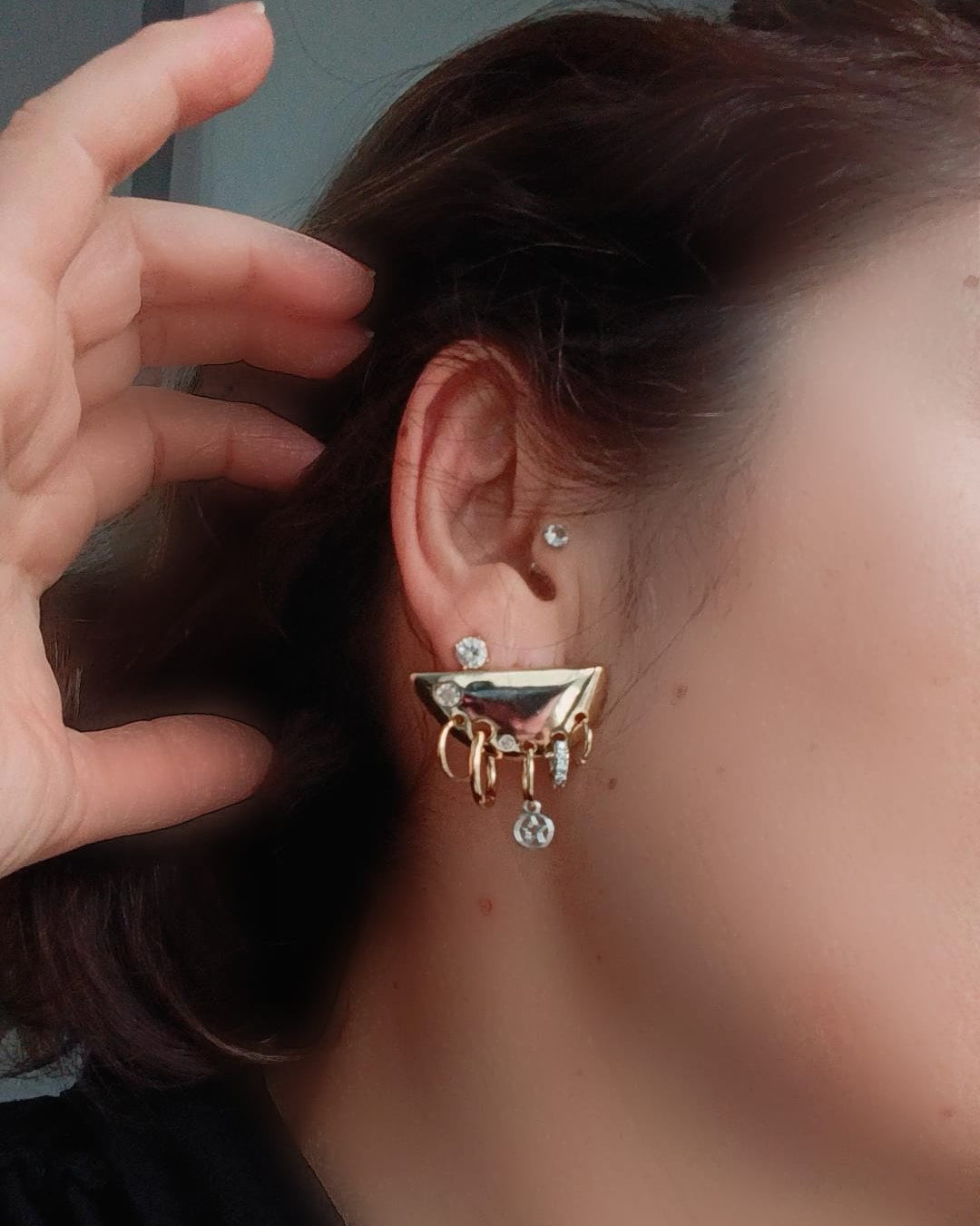 Shadiva Earcuff Detaylı Yarım Daire Gold Küpe