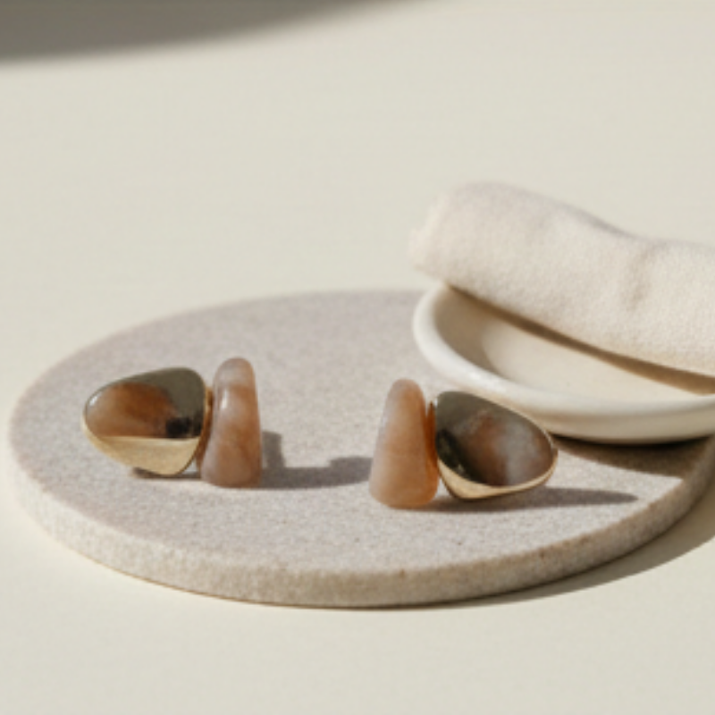 Shadiva Marka Model Krem Detay Gold Form Küpe