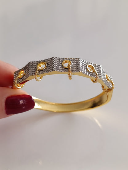 Shadiva Crown Taş Detaylı Bilezik