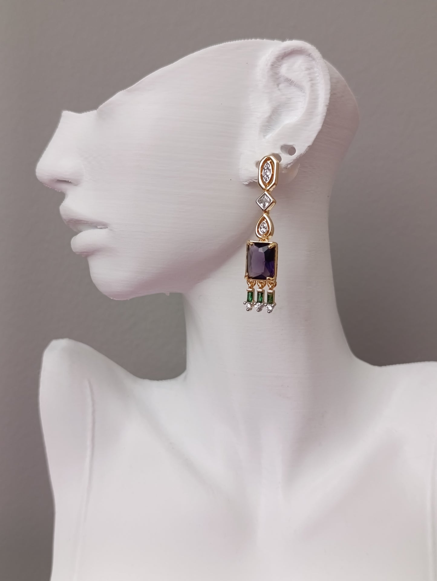 Shadiva Geometric Stone Küpe