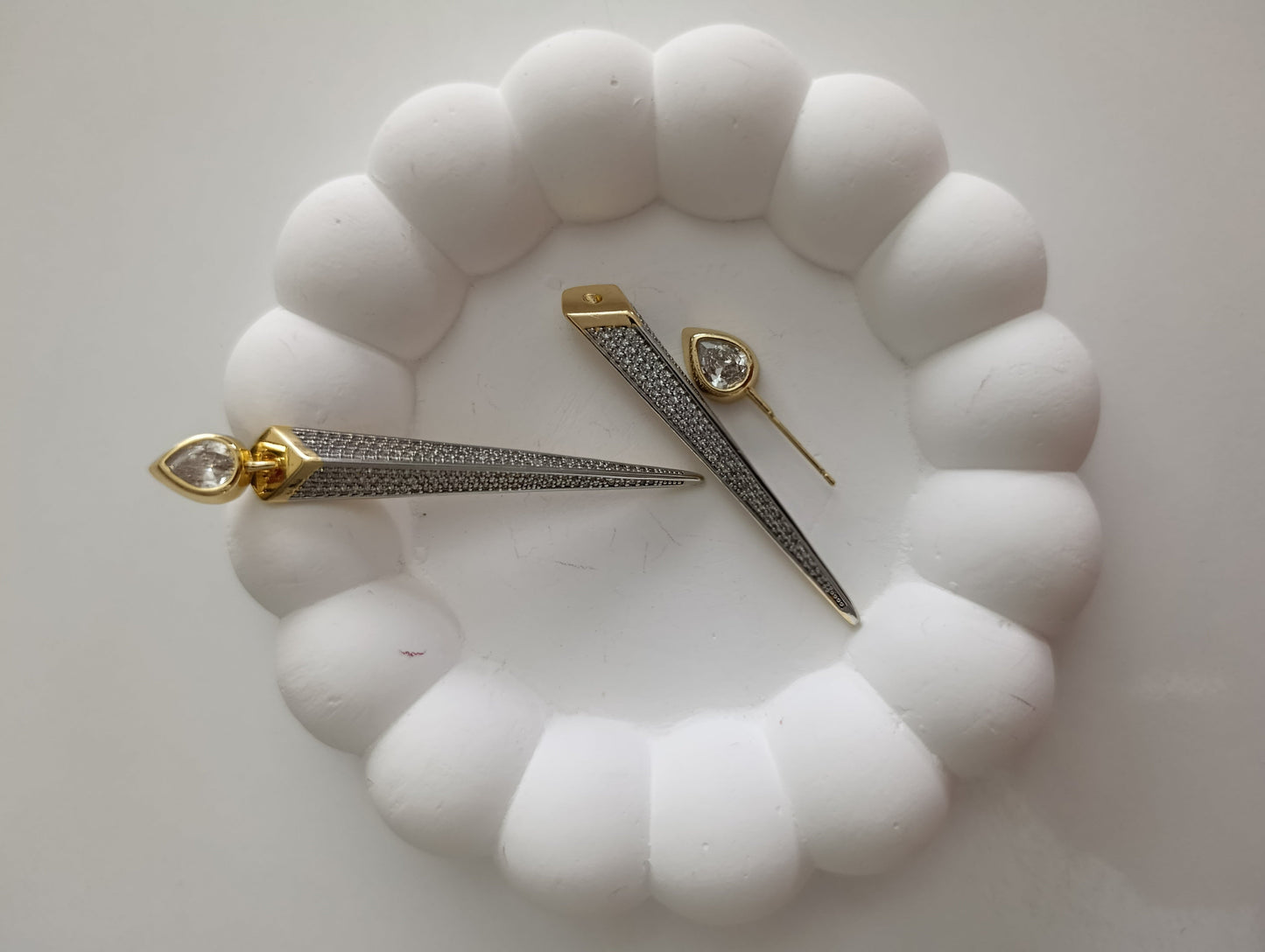 Shadiva Dagger Elegance Küpe