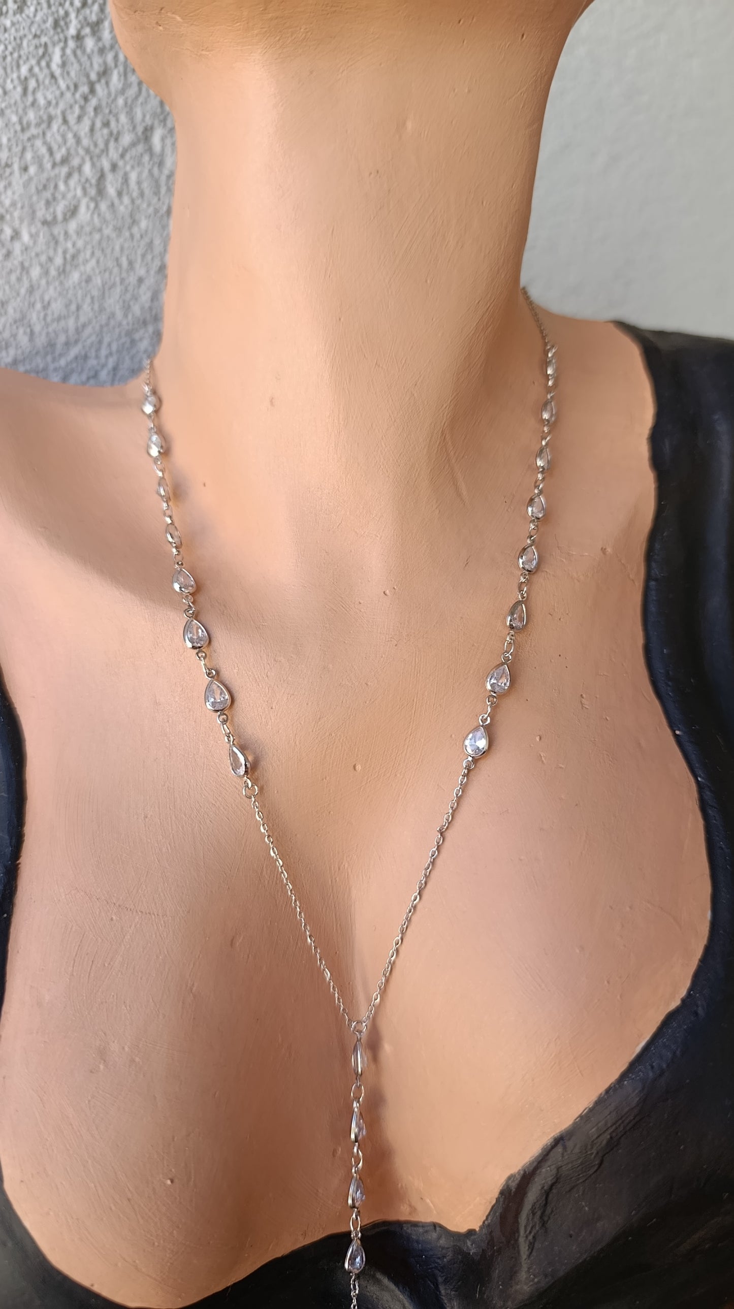 Shadiva Silver Taşlı V Kolye