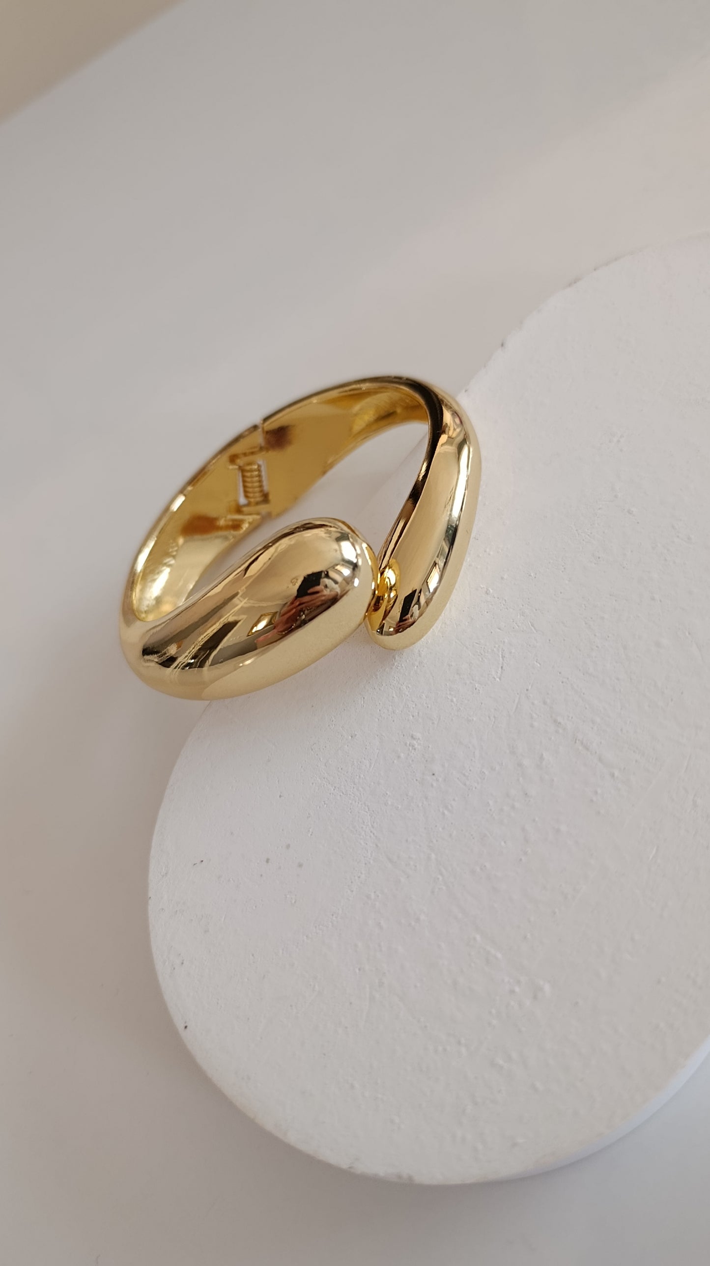 Gold Kuğu Kelepçe Bileklik