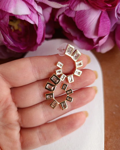 Shadiva Gold Baget Taşlı Küpe
