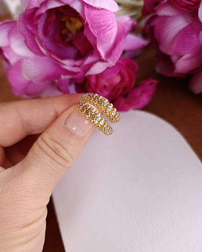 Shadiva Gold Cross Yüzük