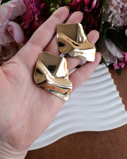 Shadiva Zra Model Gold Asimetrik Küpe