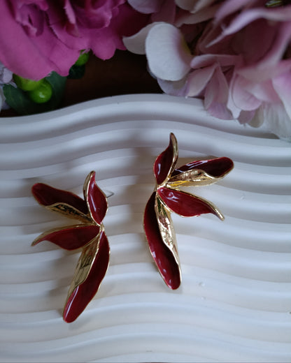 Shadiva Zra Model Bordo Detaylı Gold Küpe