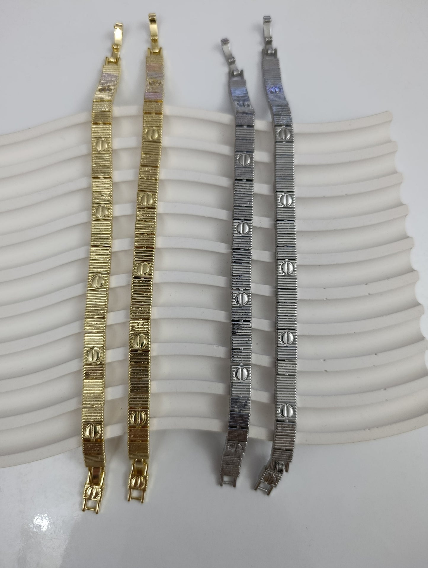 Shadiva Marka Model Özel Seri Gold Bileklik