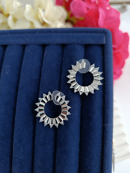 Shadiva Zirkon Taşlı Oval Silver Küpe