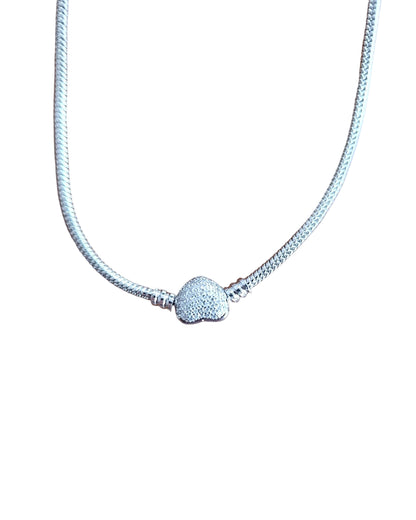 Shadiva Silver Premium Seri Kalp Montürlü Kolye