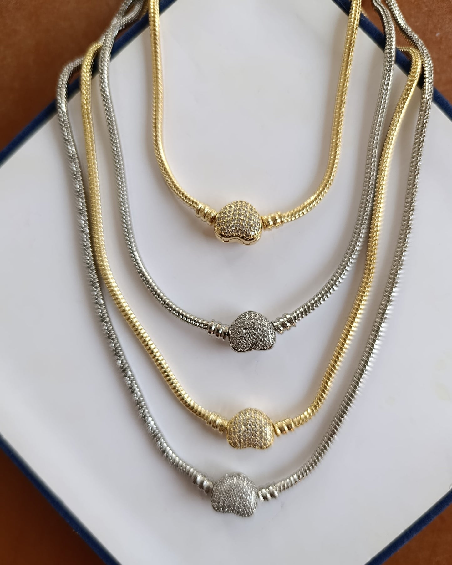 Shadiva Silver Premium Seri Kalp Montürlü Kolye