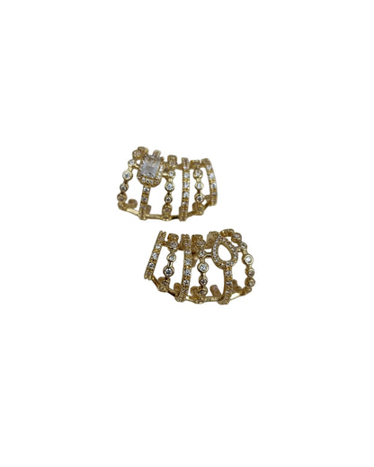 Shadiva Gold Çoklu Görünüm Asimetrik Taşlı Küpe