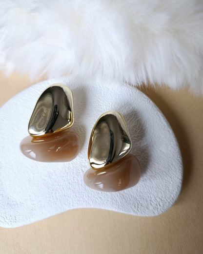 Shadiva Marka Model Krem Detay Gold Form Küpe