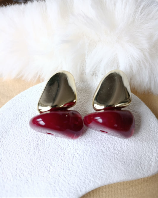 Shadiva Marka Model Kırmızı Detay Gold Form Küpe