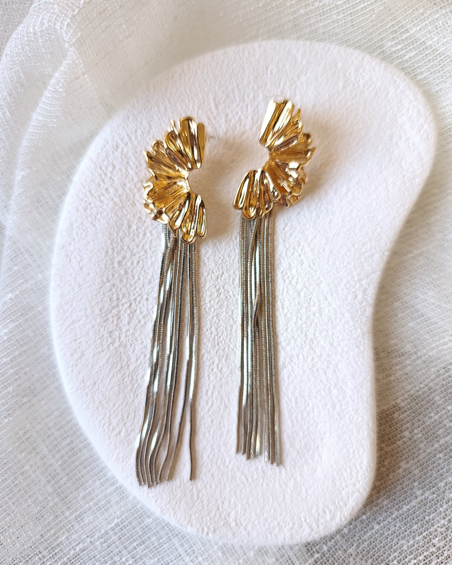 Shadiva Marka Model Gold Silver Sallantılı Küpe