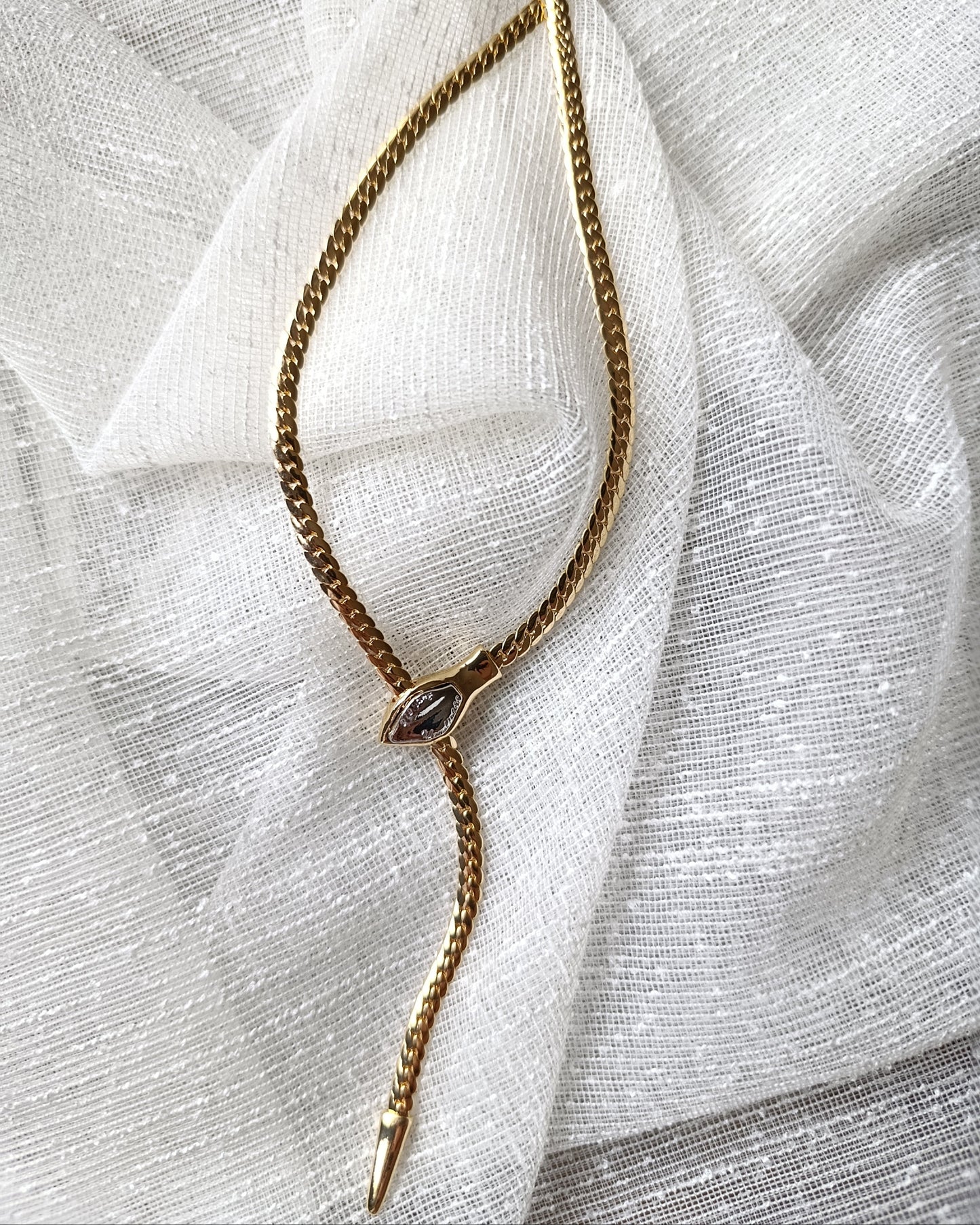 Shadiva Marka Premium Seri Ezme Gold Kolye