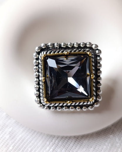 Shadiva Zra Model Kesme Gri Taşlı Silver Yüzük