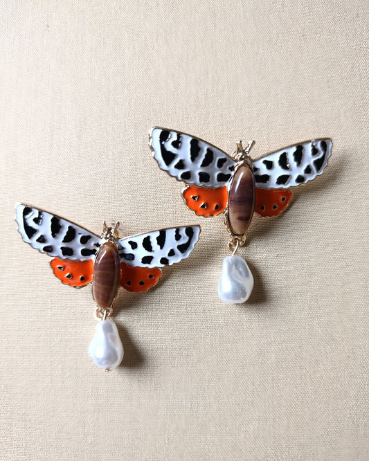 Shadiva Renkli Sallantılı Kelebek Küpe