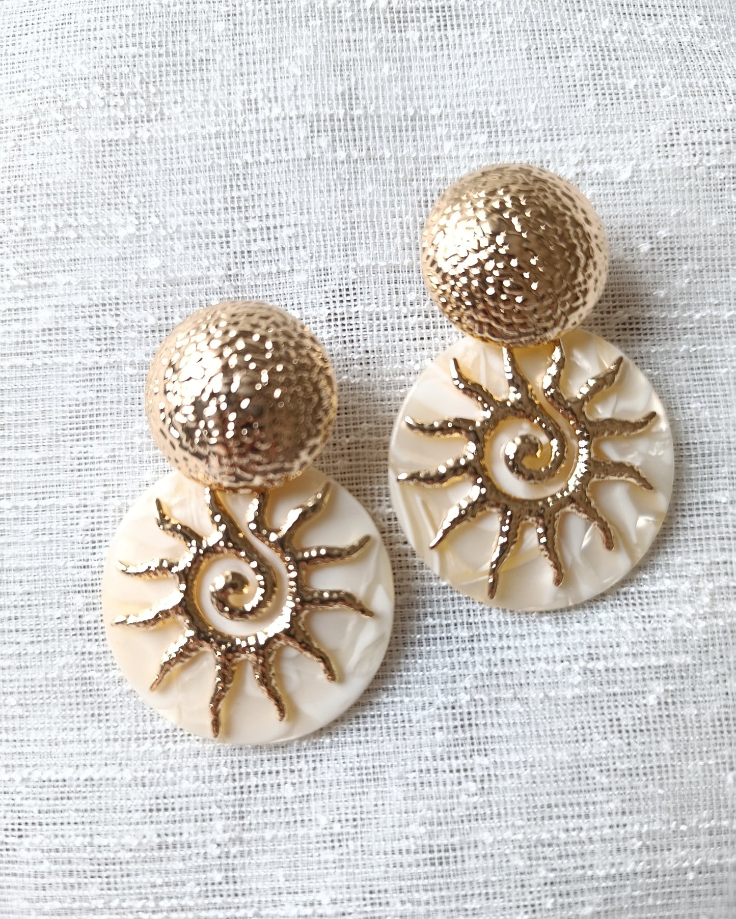 Shadiva Gold Kemik Güneş Küpe