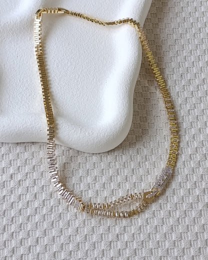 Shadiva Baget Taşlı Fermuar Tasarım Kolye