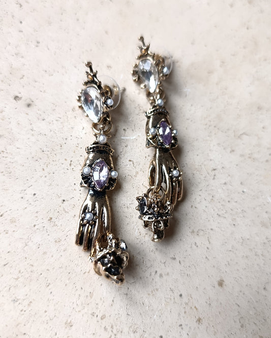 Shadiva Antik Gold El Figürlü Kristal Küpe