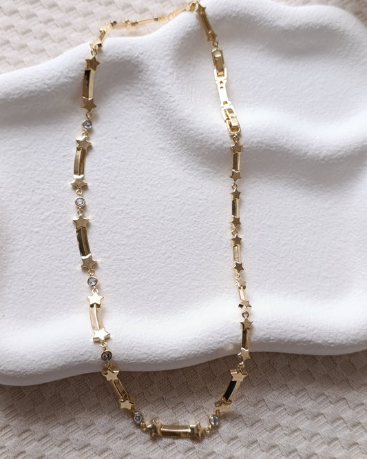 Shadiva Minimalist Yıldız ve Tek Taş Detaylı Kolye