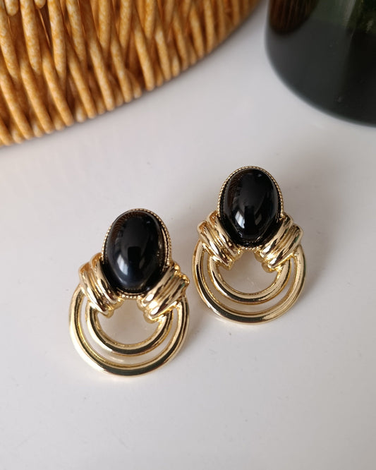 Shadiva Siyah Taş Detaylı Vintage Altın Halka Küpe