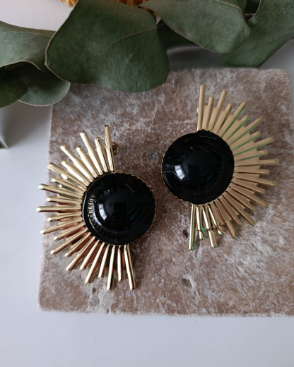 Shadiva Güneş Formlu Siyah Taşlı Gold Küpe