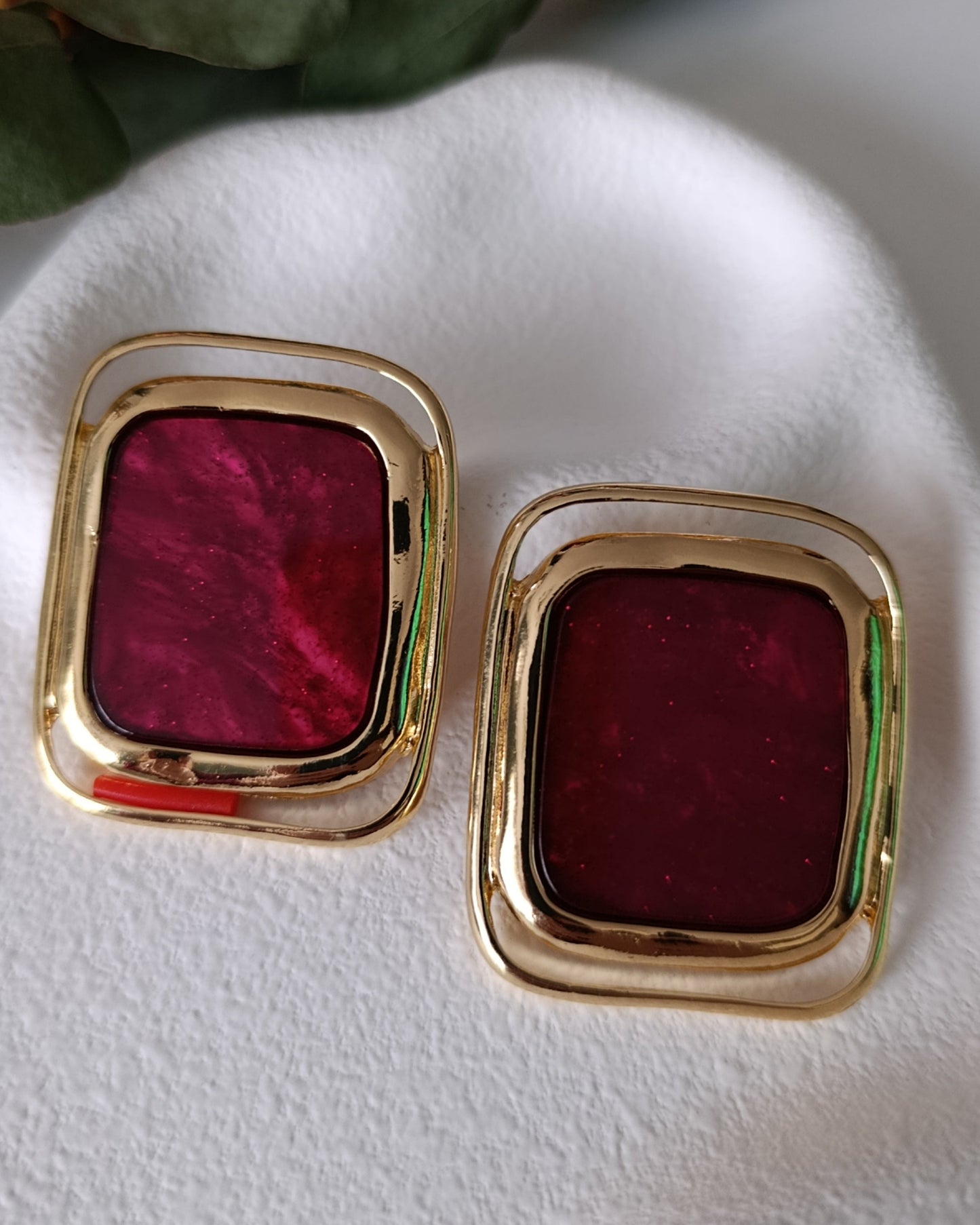 Shadiva Retro Bordo Kare Küpe