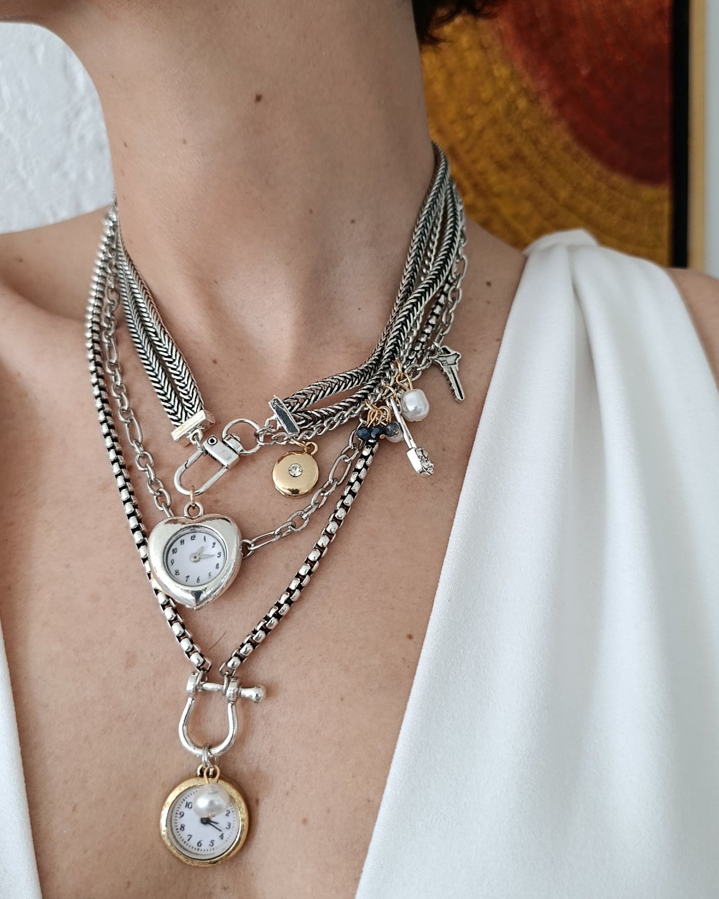 Shadiva Vintage Retro Saat Uçlu ve İncili Katmanlı Tasarım Kolye