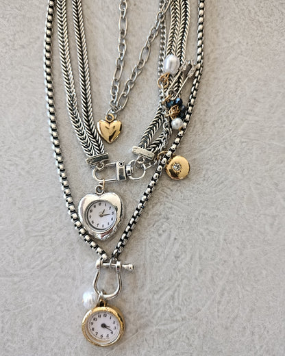 Shadiva Vintage Retro Saat Uçlu ve İncili Katmanlı Tasarım Kolye