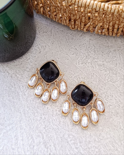Shadiva Siyah Kare Taşlı ve İncili Sallantılı Vintage Küpe