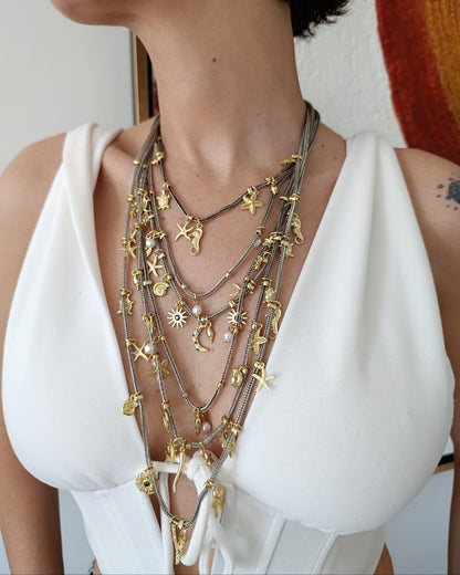 Shadiva Deniz Yıldızı ve Güneş Detaylı Çok Katmanlı Charmlı Zincir Kolye