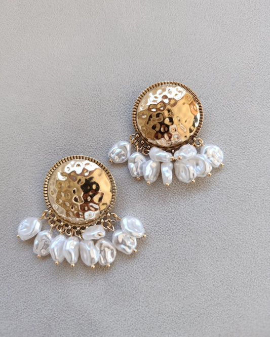 Shadiva Antik Gold Madalyon ve Barok İnci Detaylı Tasarım Küpe
