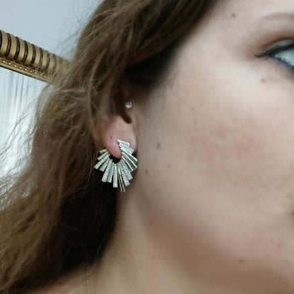 Shadiva Silver Taş Geçiş Detay Yelpaze Küpe