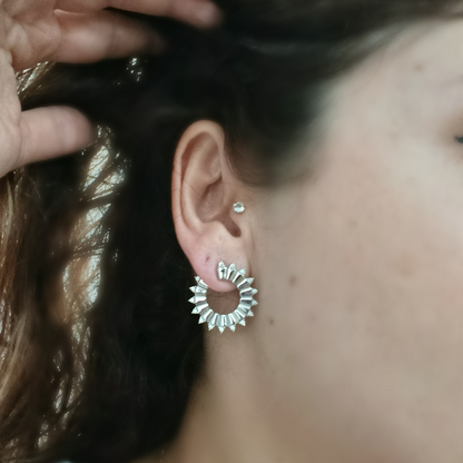 Shadiva Zirkon Taşlı Oval Silver Küpe