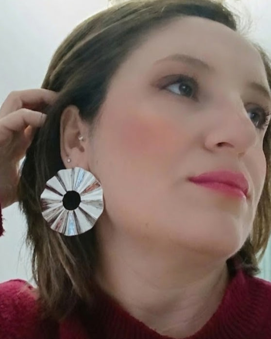 Shadiva Dalgalı Dokulu  Silver Modern Halka Küpe